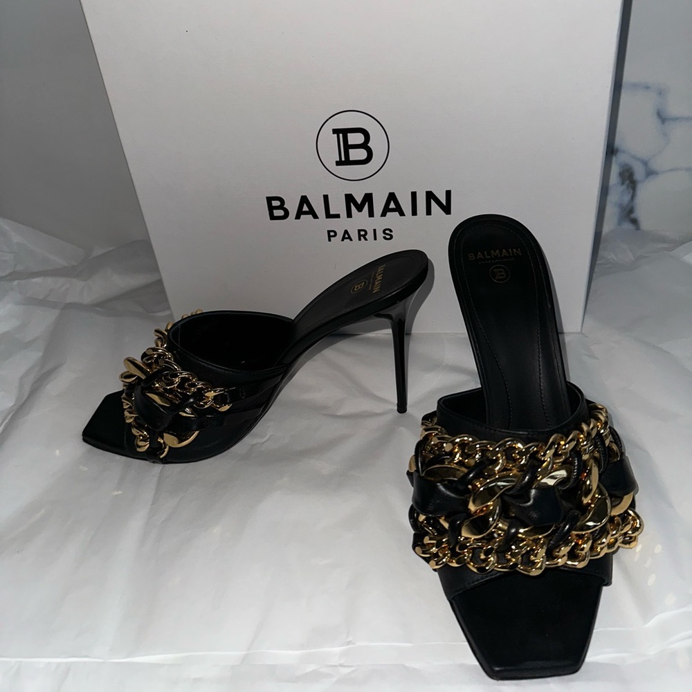 Balmain Black Leather Heeled Mules Gold Chain Detail 8.5 39